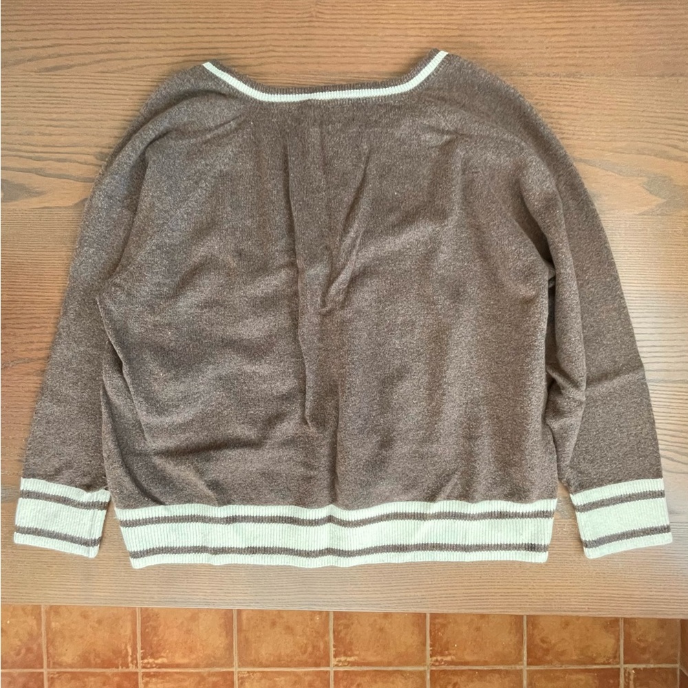 Old Navy SoSoft Loose V-Neck Sweater - Feels Like Cashmere - Warm - Plus Size - Picture 7 of 10